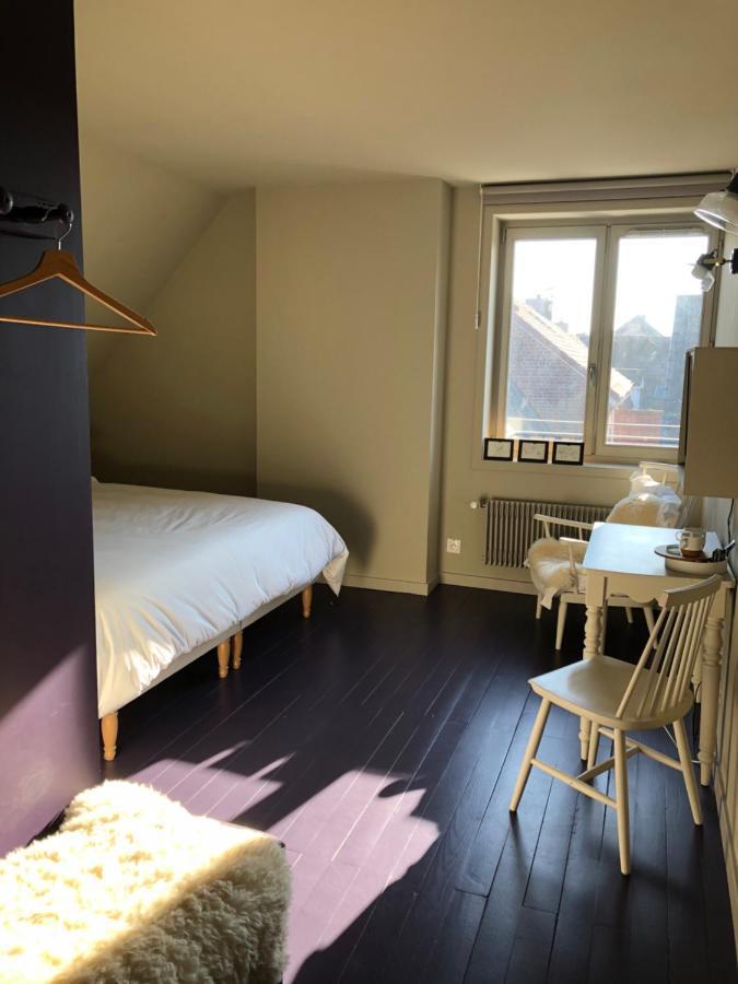 We Maison D'Hotes Cassel Eksteriør billede